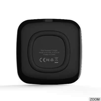 5V 2A Compact Square Anti - skipping Wireless Power Charger For IPhone 8X / IPhone 7 / 7plus